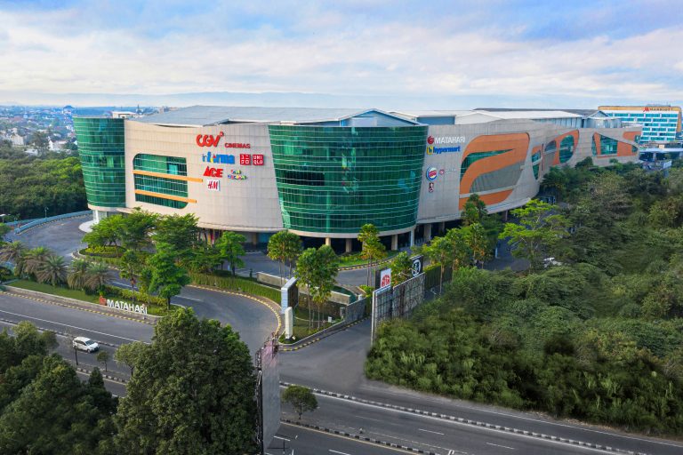 Pakuwon Mall Jogja, dulunya adalah Hartono Mall. Merupakan lokasi event Financial Expo (FinExpo) 2023 yang digelar untuk meningkatkan inklusi keuangan di Indonesia